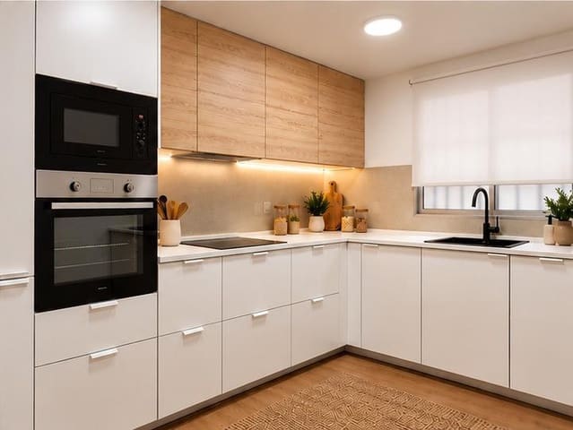 4 bedroom Flat for sale in Mont-Olivet, Valencia city with garage - € 495,000 (Ref: 10185279)