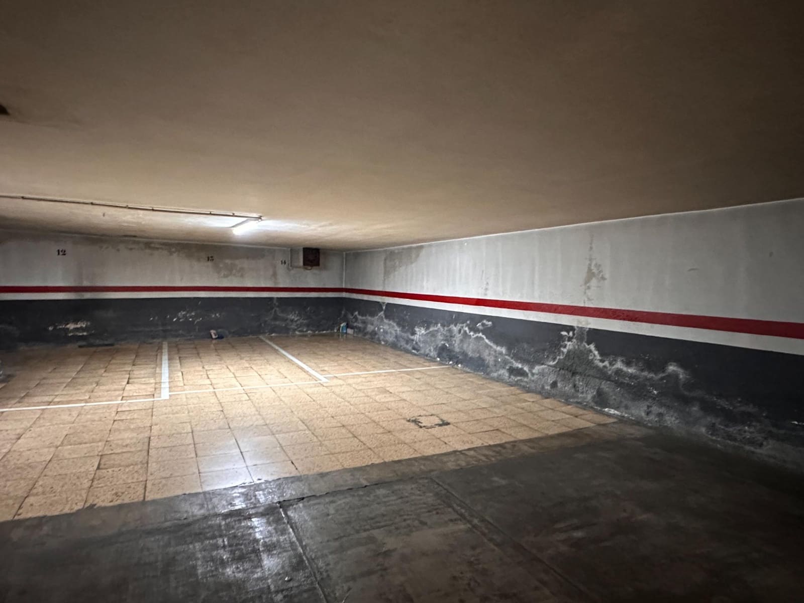 4 bedroom Flat for sale in Valencia city with garage - € 495,000 (Ref: 10185279)