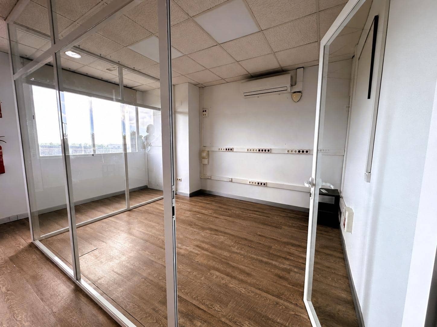 Kantoor te huur in Vila-real met garage - € 1.700 (Ref: 10185280)