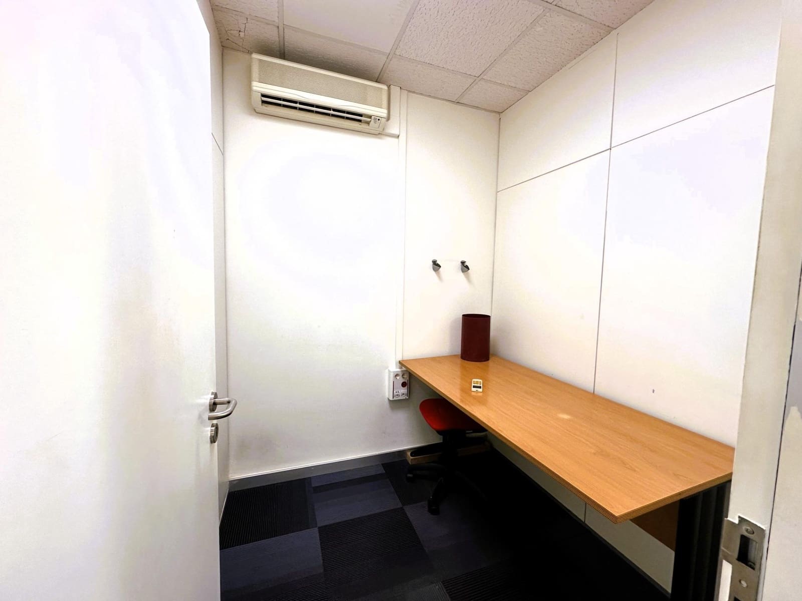 Kantoor te huur in Vila-real met garage - € 1.700 (Ref: 10185280)