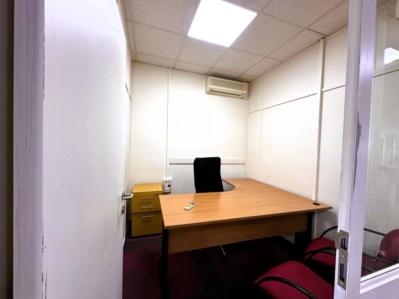 Kantoor te huur in Vila-real met garage - € 1.700 (Ref: 10185280)