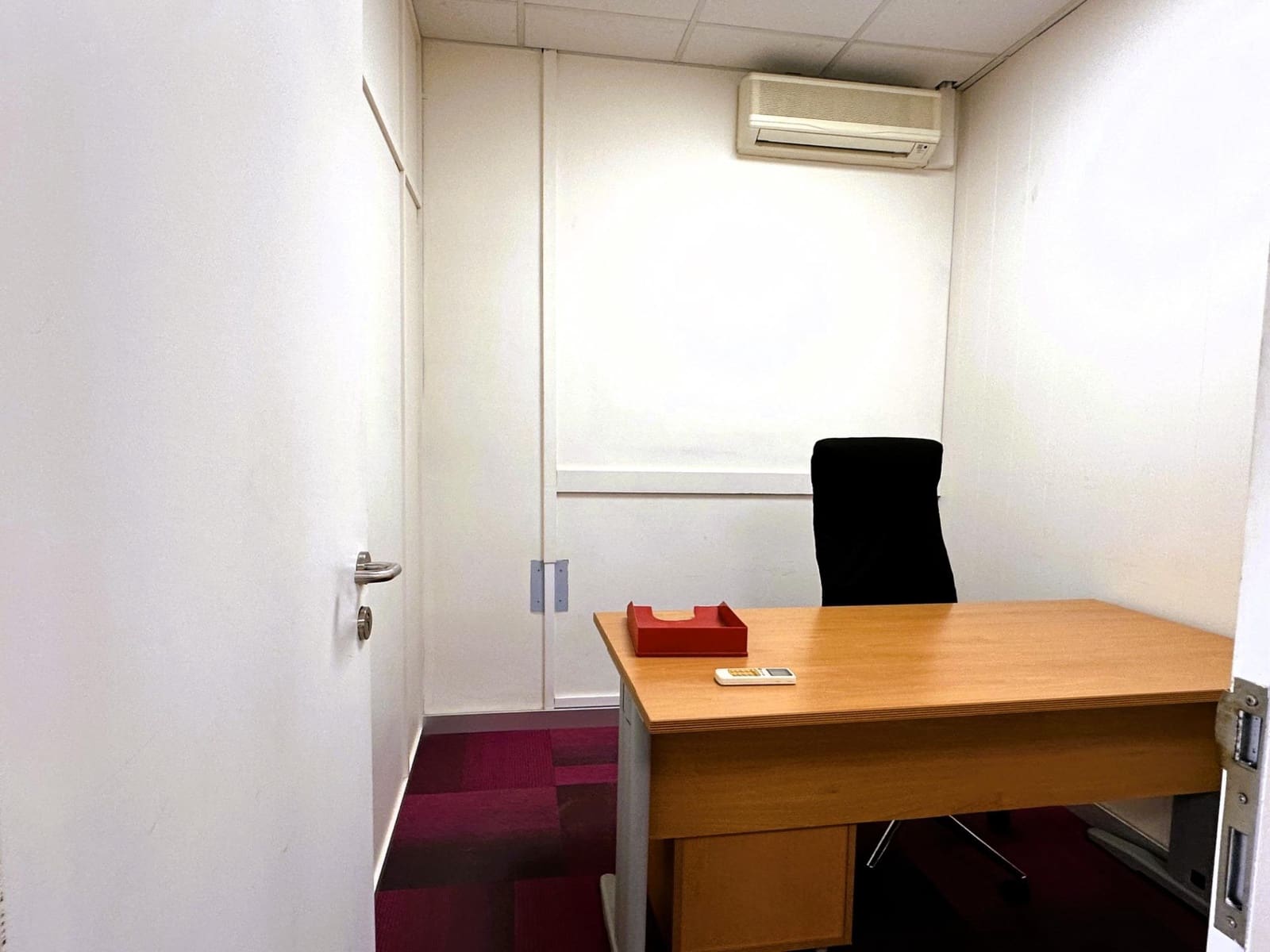 Kantoor te huur in Vila-real met garage - € 1.700 (Ref: 10185280)