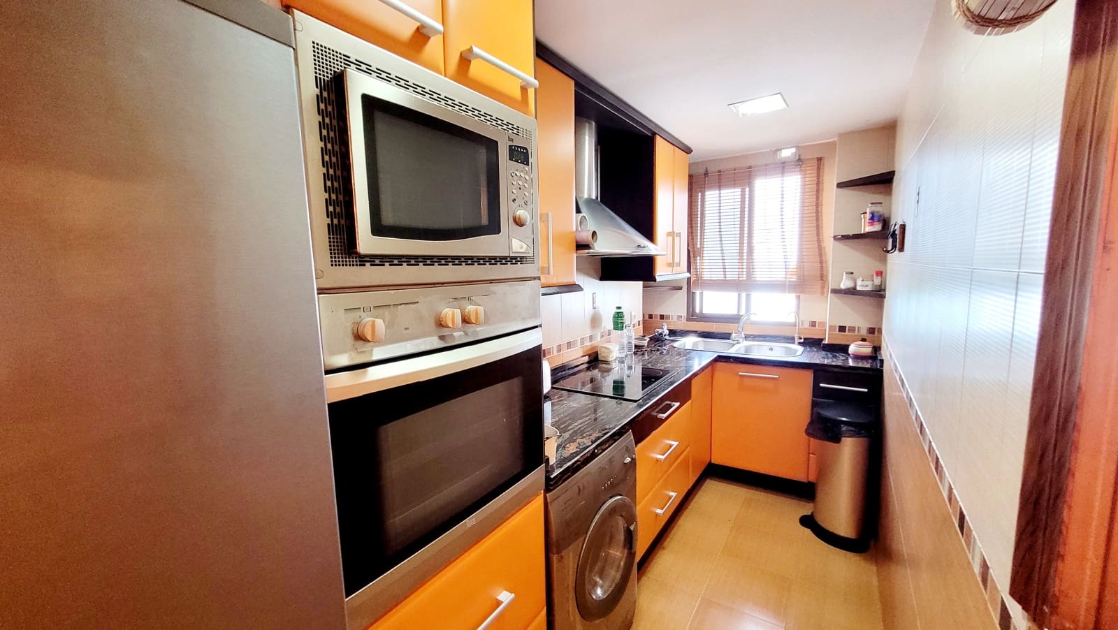 2 soveværelse Strandlejlighed til leje i Almunecar - € 800 (Ref: 9221348)