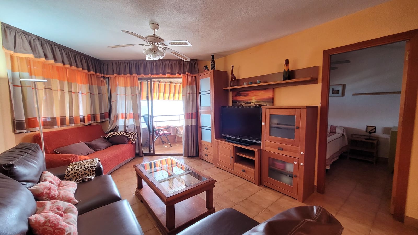 2 soveværelse Strandlejlighed til leje i Almunecar - € 800 (Ref: 9221348)