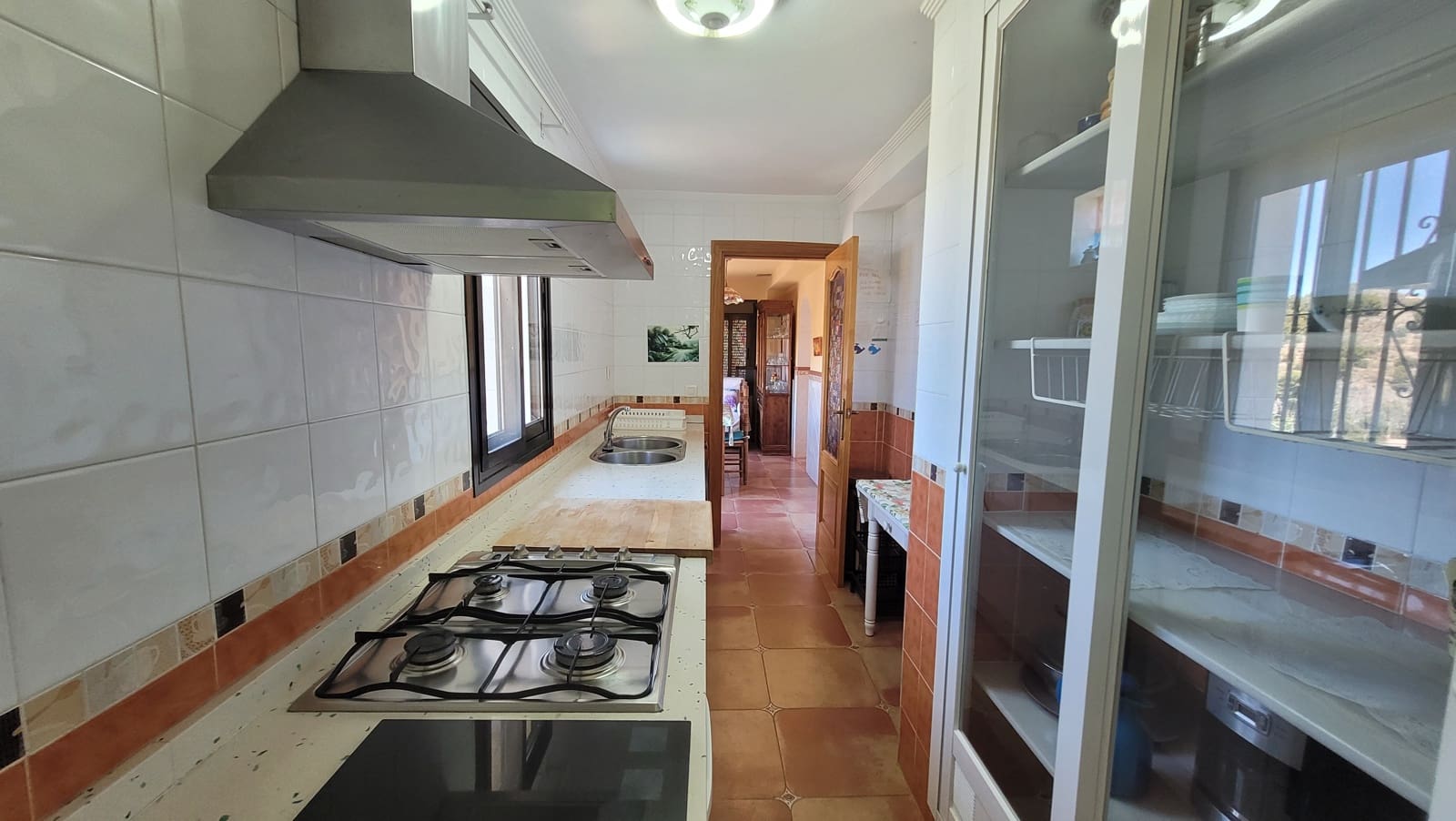 2 sovrum Hus att hyra i Almunecar med pool garage - 900 € (Ref: 9232154)