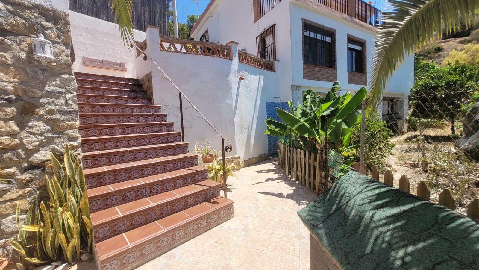 2 sovrum Hus att hyra i Almunecar med pool garage - 900 € (Ref: 9232154)