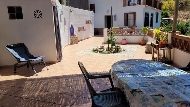 2 sovrum Hus att hyra i Almuñécar med pool garage - 900 € (Ref: 9232154)