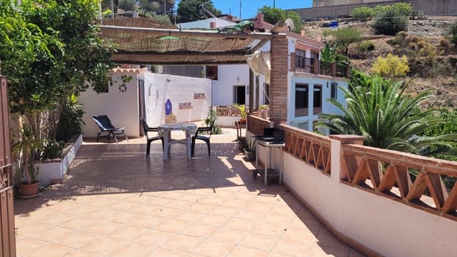 2 sovrum Hus att hyra i Almuñécar med pool garage - 900 € (Ref: 9232154)