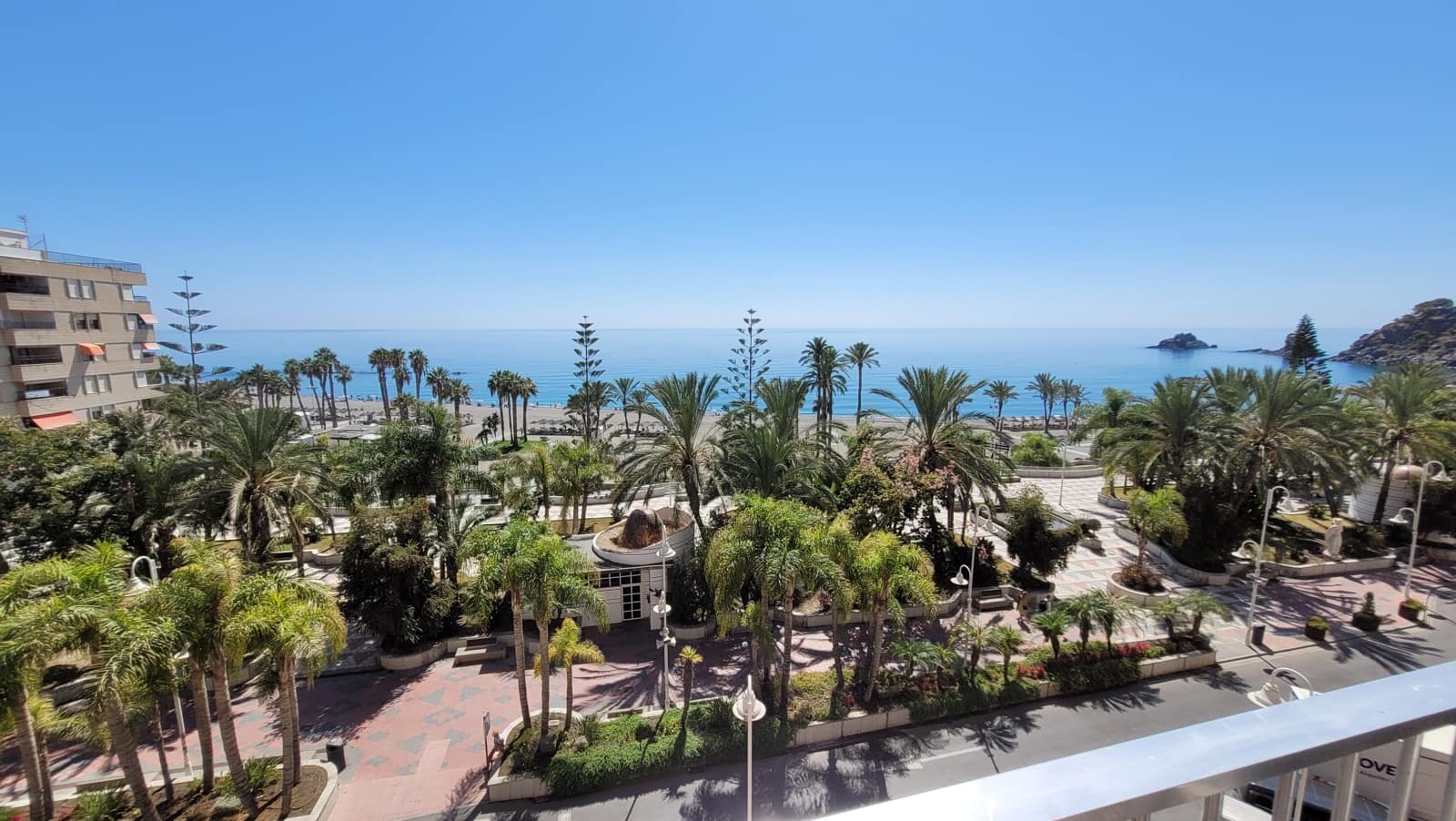 2 bedroom Beach Apartment for rent in Almunecar - € 900 (Ref: 9249059)