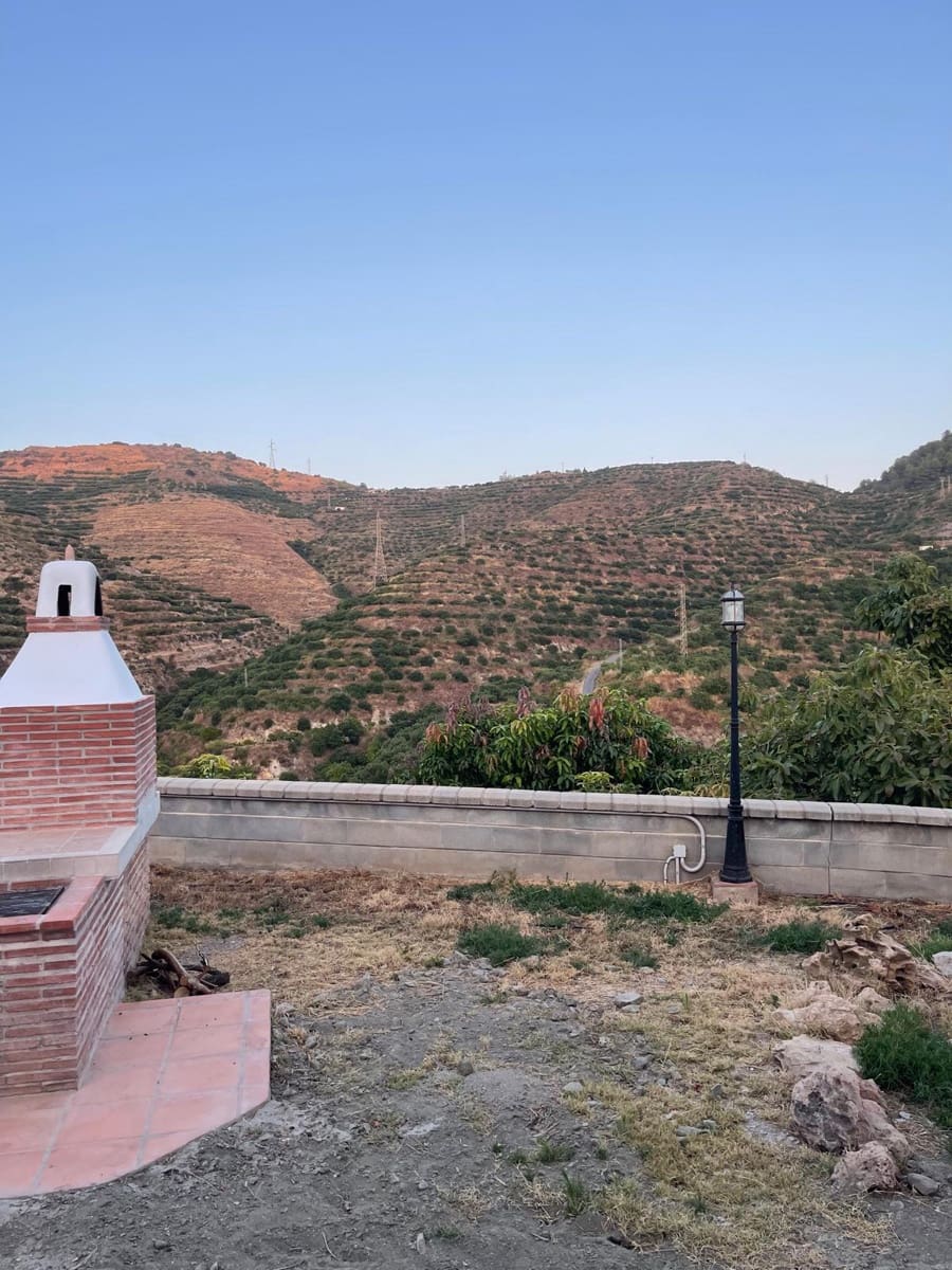 4 soveværelse Villa til leje i Almunecar med swimmingpool - € 3.000 (Ref: 9254089)