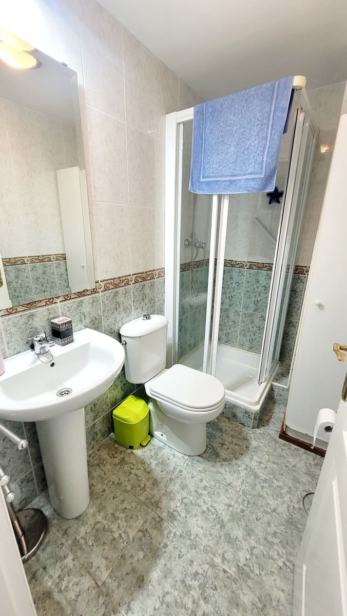 2 sypialnia Apartament przy plaży do wynajęcia w Almunecar z basenem garażem - 750 € (Ref: 9273000)