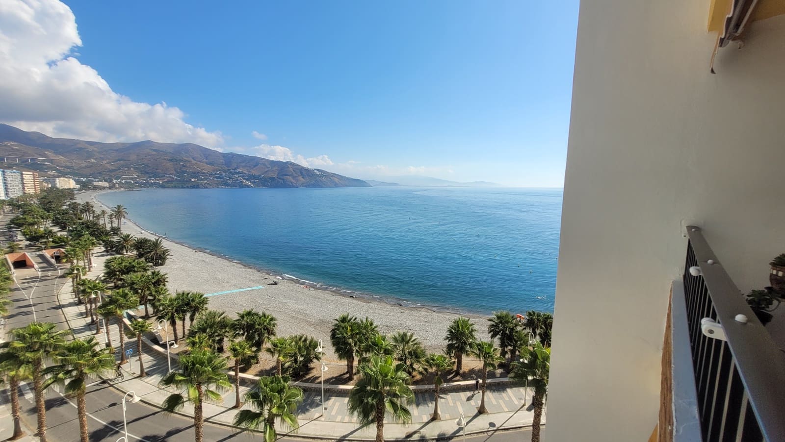 2 sypialnia Apartament przy plaży do wynajęcia w Almunecar z basenem garażem - 750 € (Ref: 9273000)