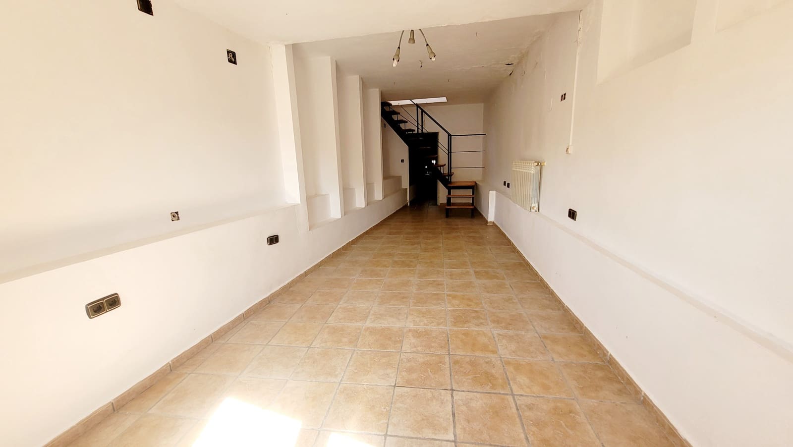 3 soverom Hus til salgs i Almunecar med garasje - € 290 000 (Ref: 9298954)