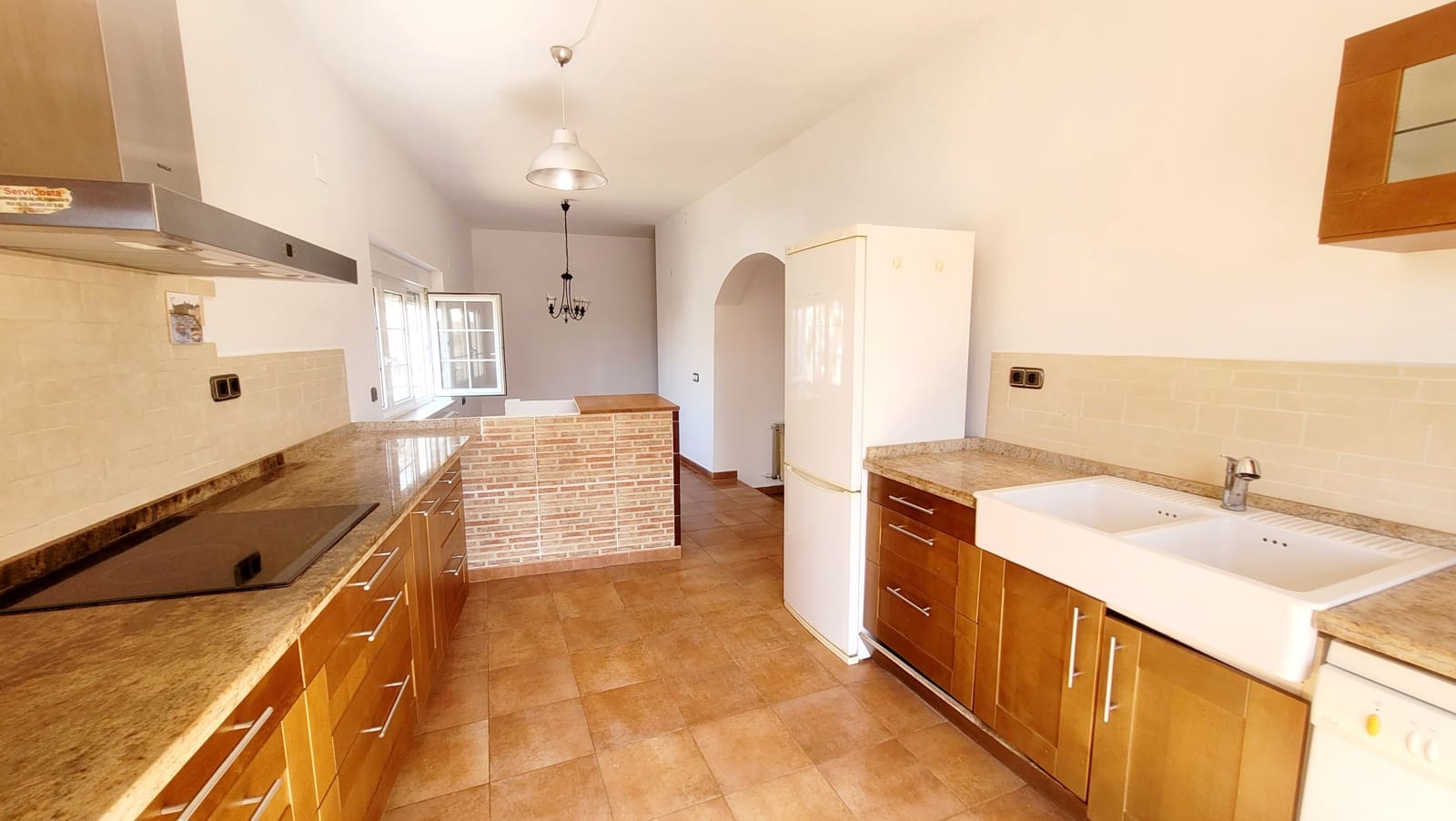 3 soverom Hus til salgs i Almunecar med garasje - € 290 000 (Ref: 9298954)