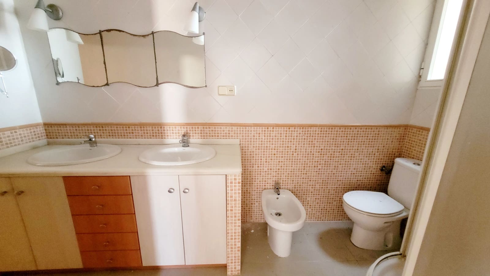 3 soverom Hus til salgs i Almunecar med garasje - € 290 000 (Ref: 9298954)