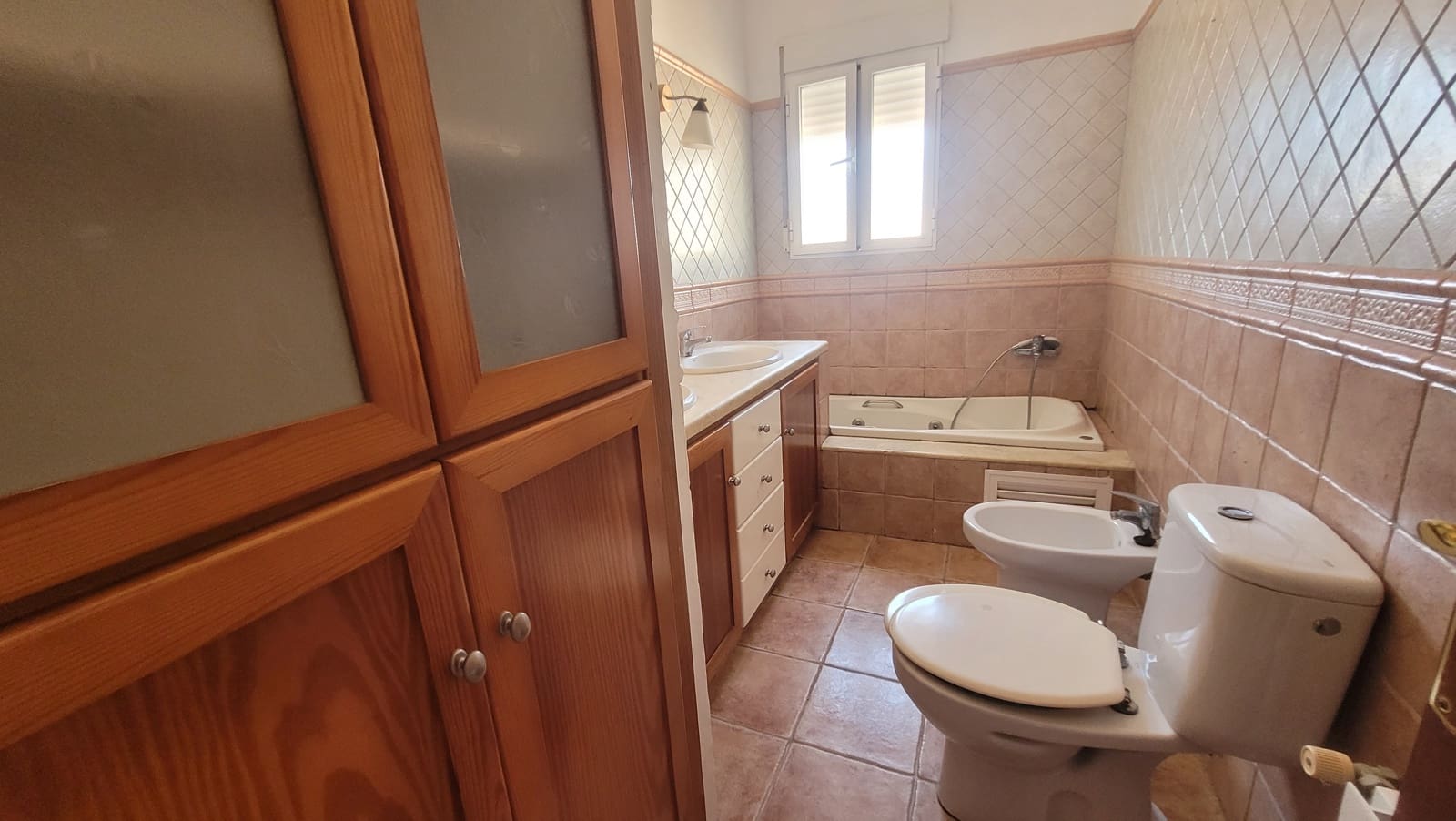 3 soverom Hus til salgs i Almunecar med garasje - € 290 000 (Ref: 9298954)