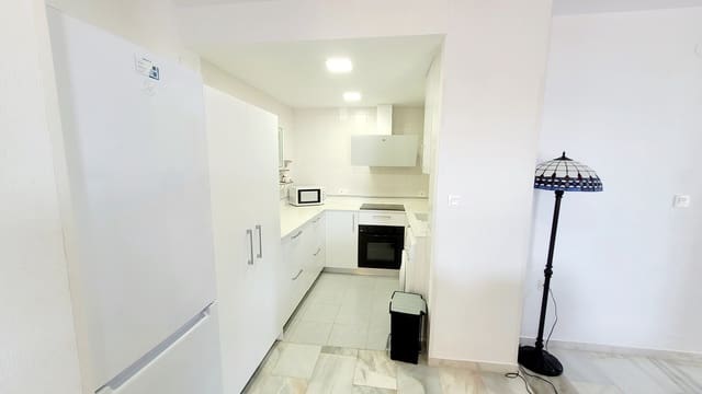 3 sovrum Strandlägenhet att hyra i Almuñécar med pool - 1 200 € (Ref: 9322366)