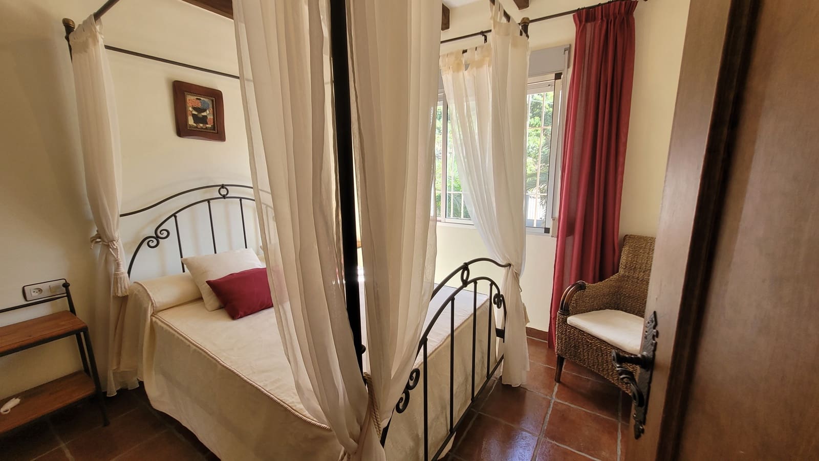 3 bedroom Finca/Country House for rent in Jete with pool garage - € 1,700 (Ref: 9357706)