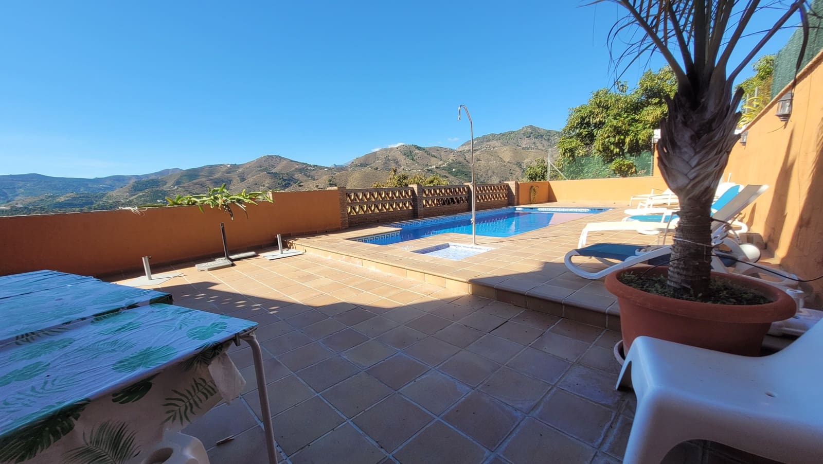 3 bedroom Finca/Country House for rent in Jete with pool garage - € 1,700 (Ref: 9357706)