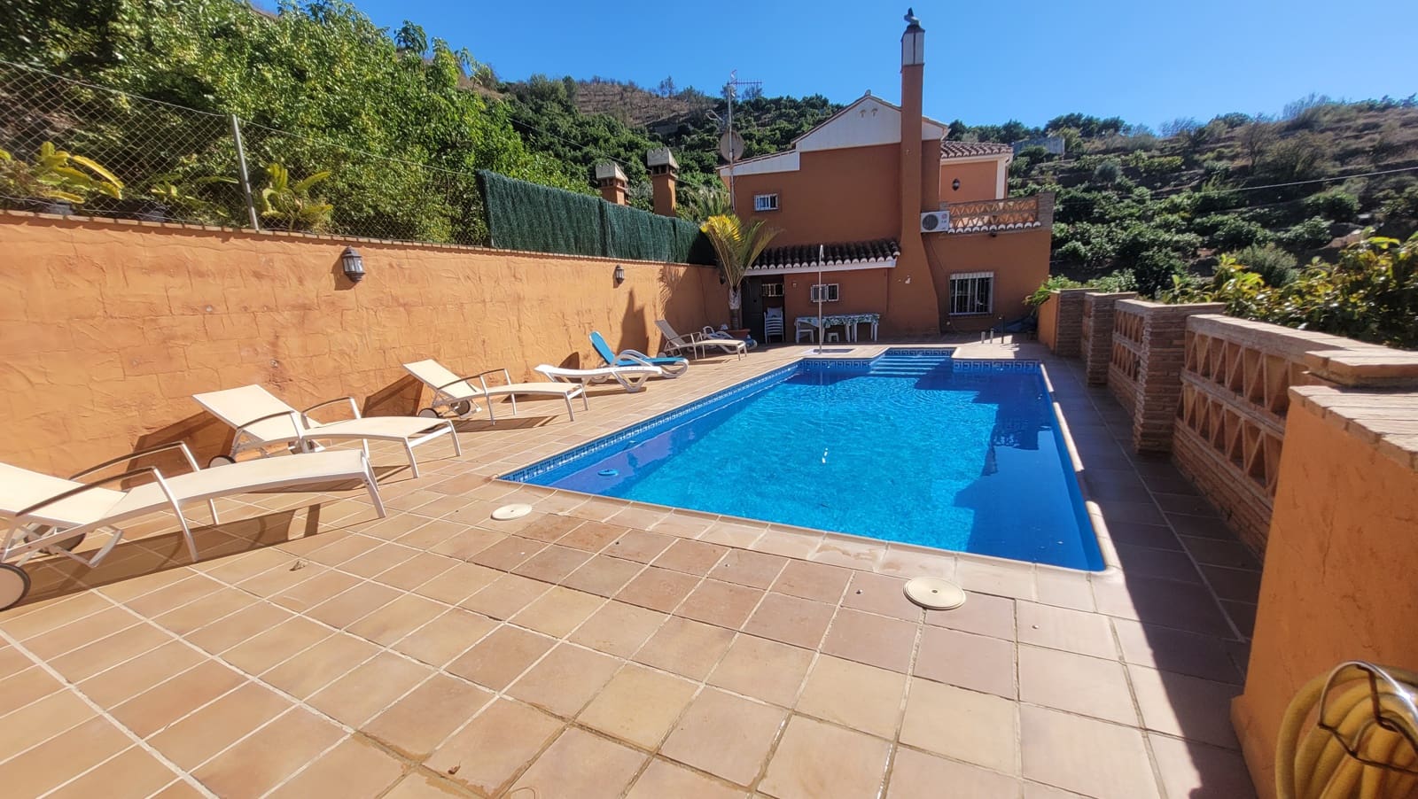 3 bedroom Finca/Country House for rent in Jete with pool garage - € 1,700 (Ref: 9357706)