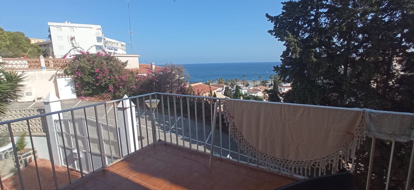 3 sypialnia Dom do wynajęcia w Almunecar z garażem - 1 500 € (Ref: 9388439)