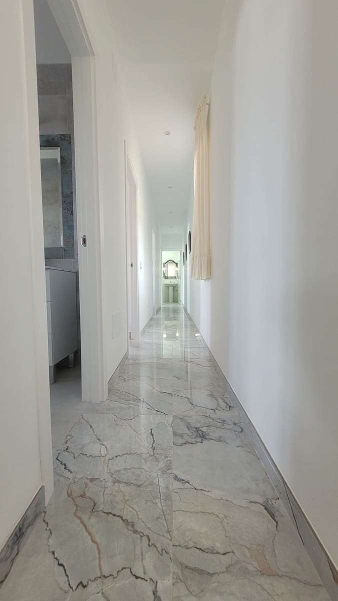 3 sovrum Hus att hyra i Almunecar med garage - 1 000 € (Ref: 9402413)