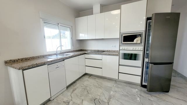 3 sovrum Hus att hyra i Almuñécar med garage - 1 000 € (Ref: 9402413)