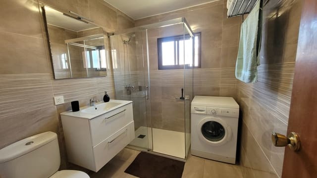2 quarto Apartamento para arrendar em Almuñécar com piscina garagem - 800 € (Ref: 9402480)