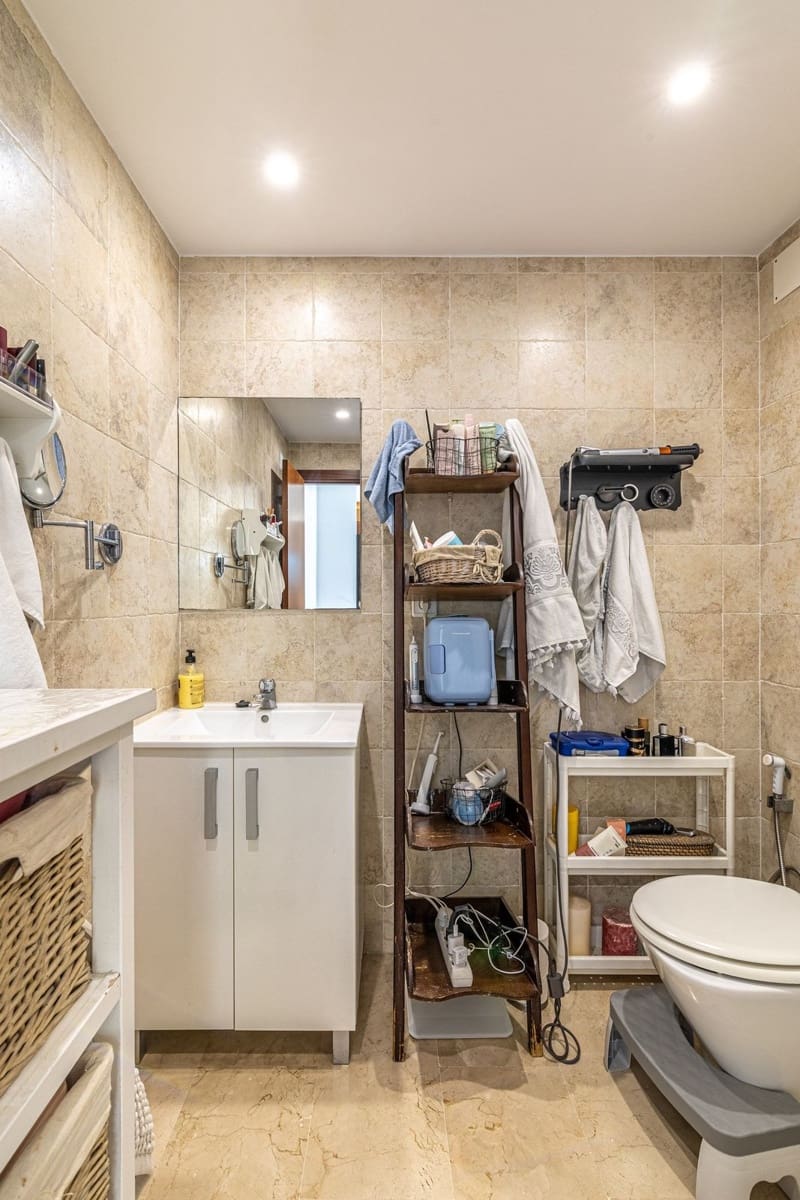 5 bedroom Apartment for sale in Guadalmina with pool garage - € 690,000 (Ref: 9207164)