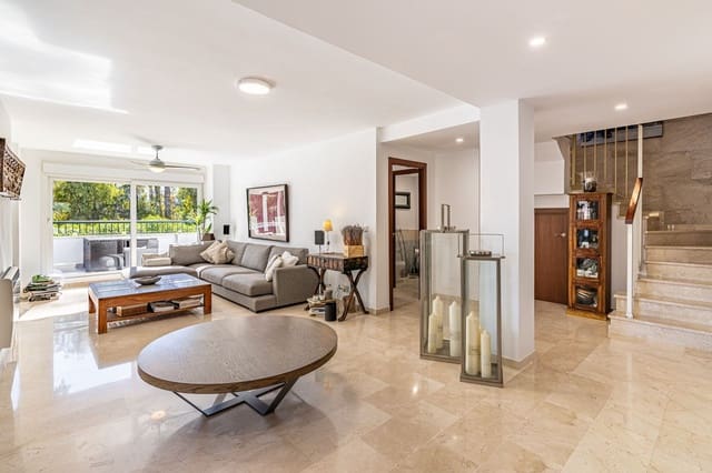 5 soverom Leilighet til salgs i Guadalmina Baja, Marbella med svømmebasseng garasje - € 690 000 (Ref: 9207164)