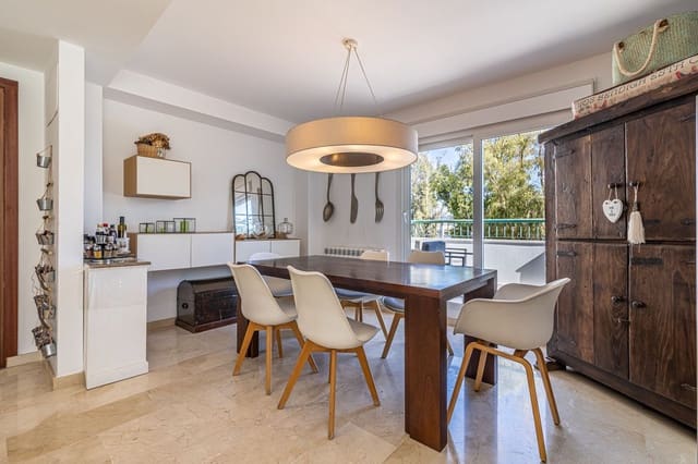 5 soverom Leilighet til salgs i Guadalmina Baja, Marbella med svømmebasseng garasje - € 690 000 (Ref: 9207164)