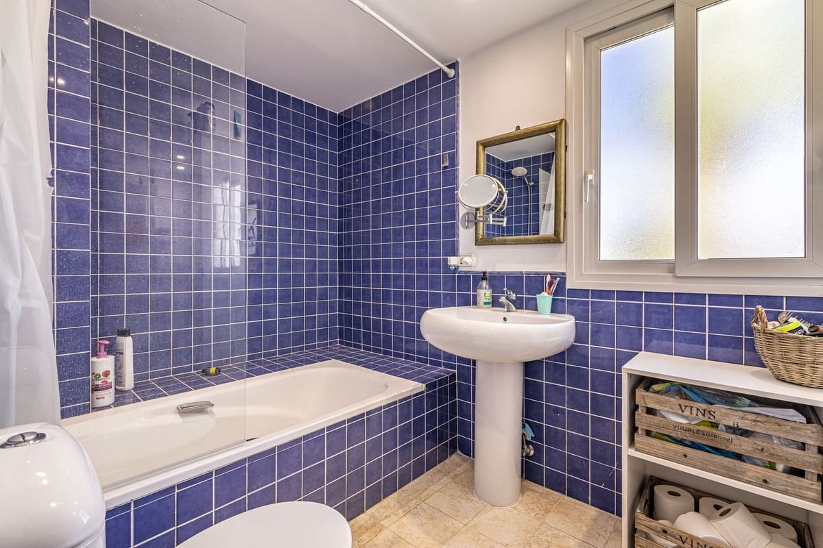 5 bedroom Apartment for sale in Guadalmina with pool garage - € 690,000 (Ref: 9207164)