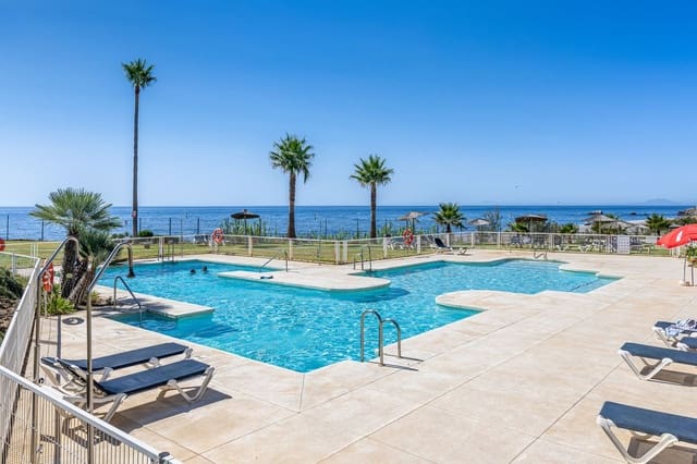 2 bedroom Apartment for sale in Bahia de Casares, Casares with pool garage - € 540,000 (Ref: 9207165)