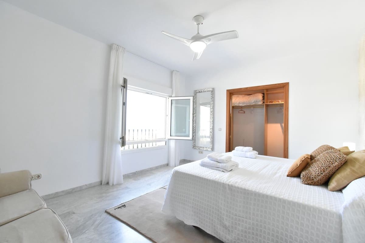 4 camera da letto Villa da affitare come casa vacanza in Manilva con piscina garage - 2.500 € (Rif: 9207166)