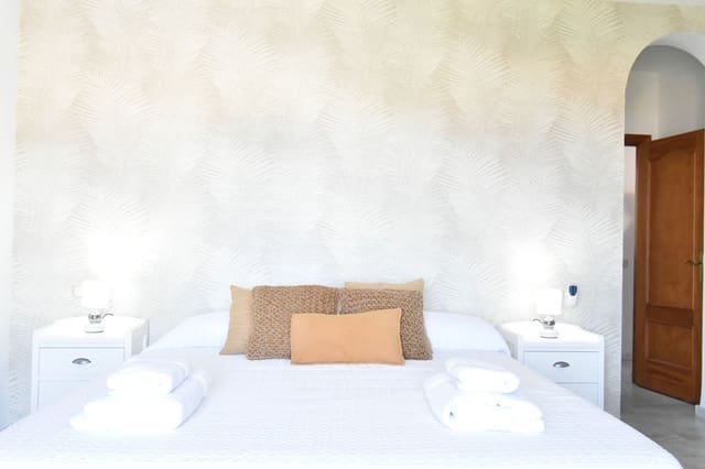 4 camera da letto Villa da affitare come casa vacanza in Manilva con piscina garage - 2.500 € (Rif: 9207166)