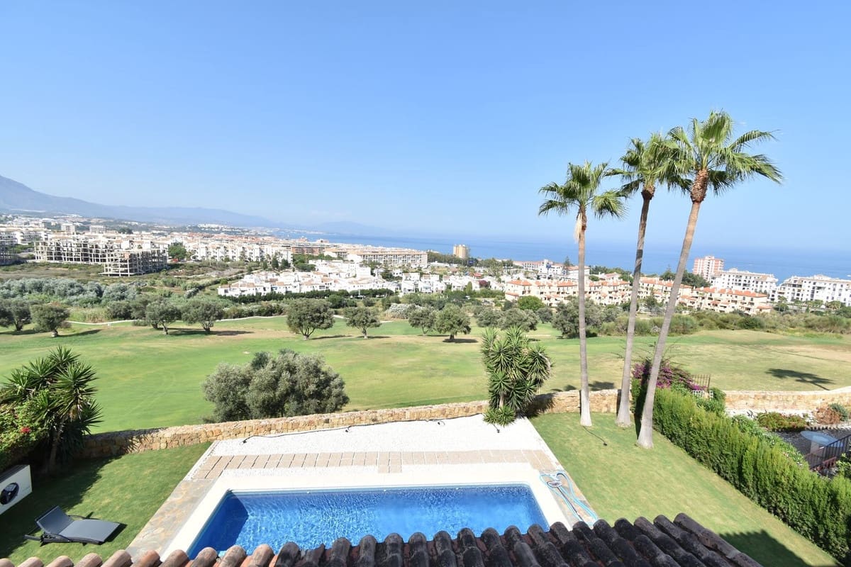 4 camera da letto Villa da affitare come casa vacanza in Manilva con piscina garage - 2.500 € (Rif: 9207166)