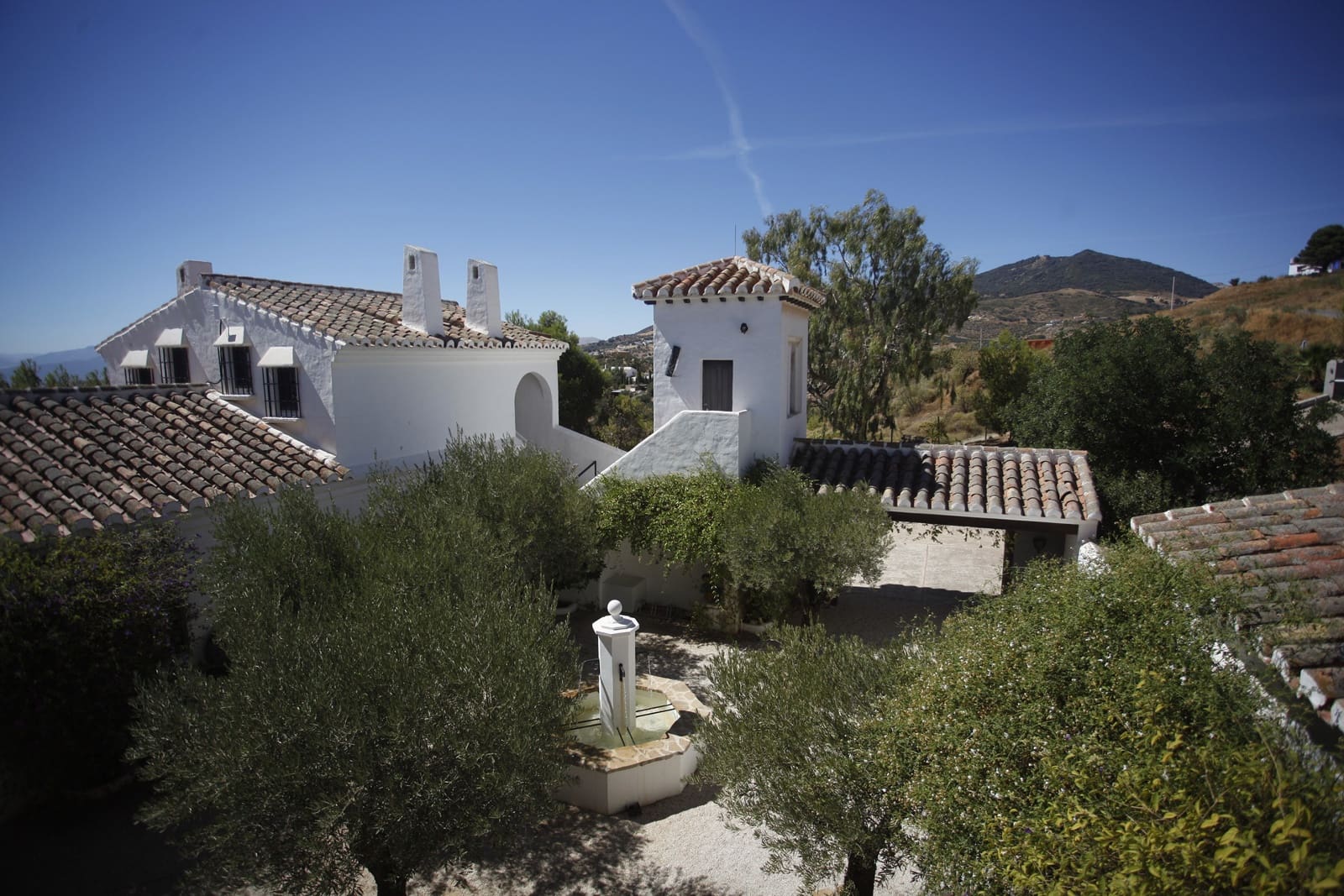 13 soveværelse Hotel til salg i Villanueva de la Concepcion - € 2.300.000 (Ref: 9211658)