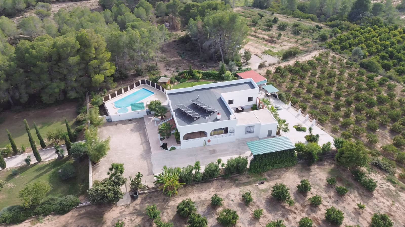 5 soverom Villa til salgs i Guadassuar med svømmebasseng garasje - € 697 000 (Ref: 9248413)