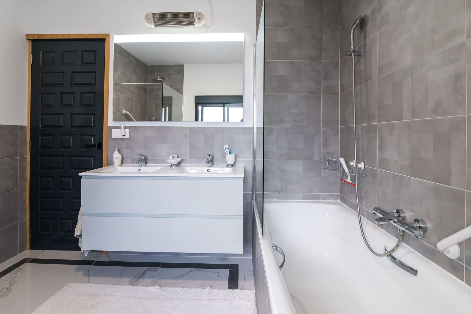 5 soverom Villa til salgs i Guadassuar med svømmebasseng garasje - € 697 000 (Ref: 9248413)