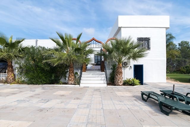 5 soveværelse Villa til salg i Guadassuar med swimmingpool garage - € 697.000 (Ref: 9248413)