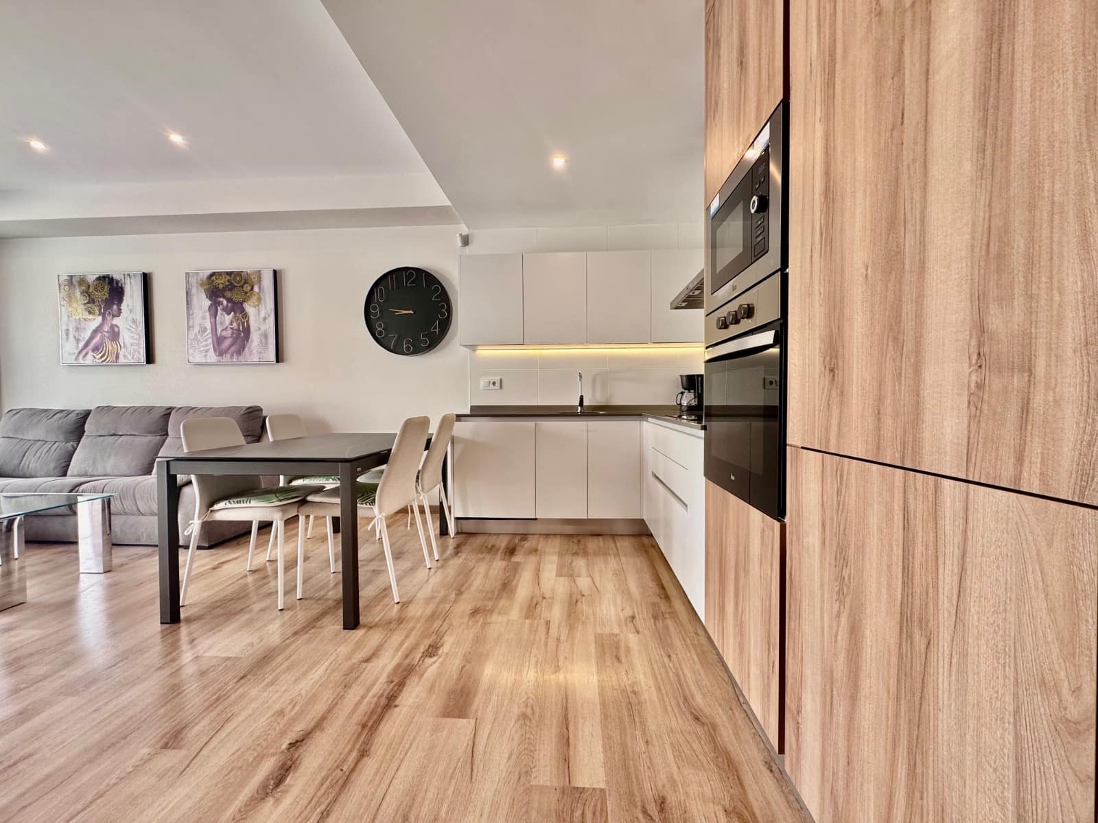 Chalet de 3 habitaciones en San Pedro del Pinatar en venta con piscina - 299.900 € (Ref: 9223337)