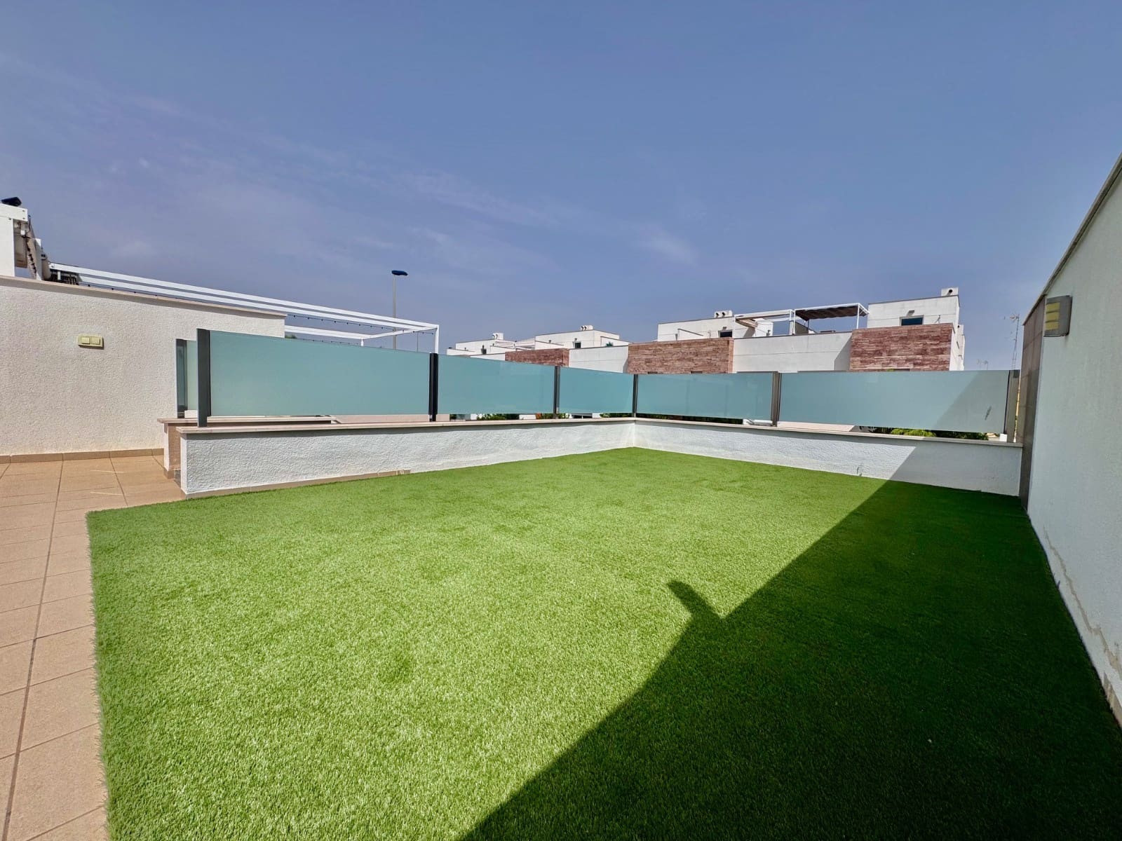 Chalet de 3 habitaciones en San Pedro del Pinatar en venta con piscina - 299.900 € (Ref: 9223337)