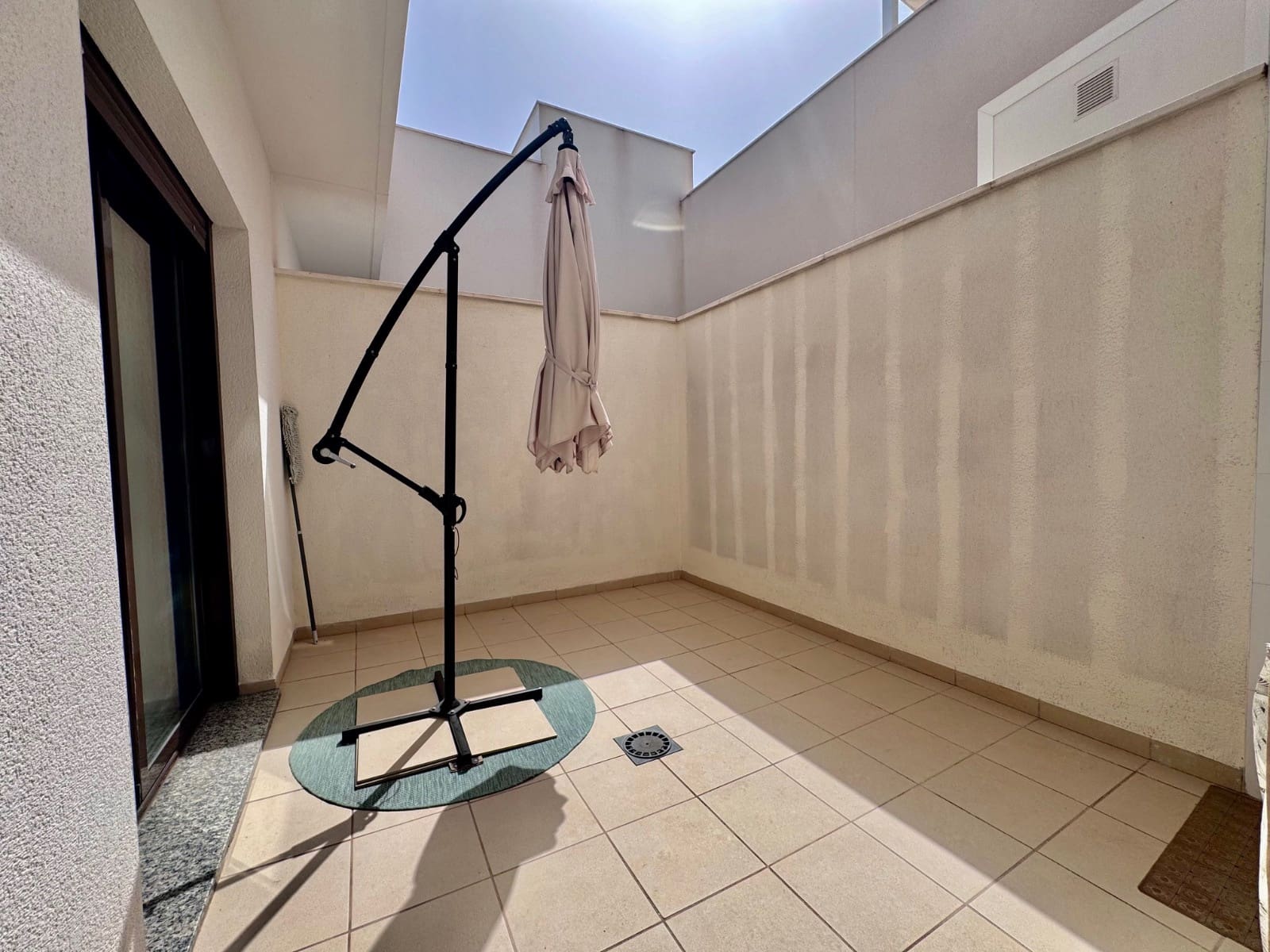 Chalet de 3 habitaciones en San Pedro del Pinatar en venta con piscina - 299.900 € (Ref: 9223337)