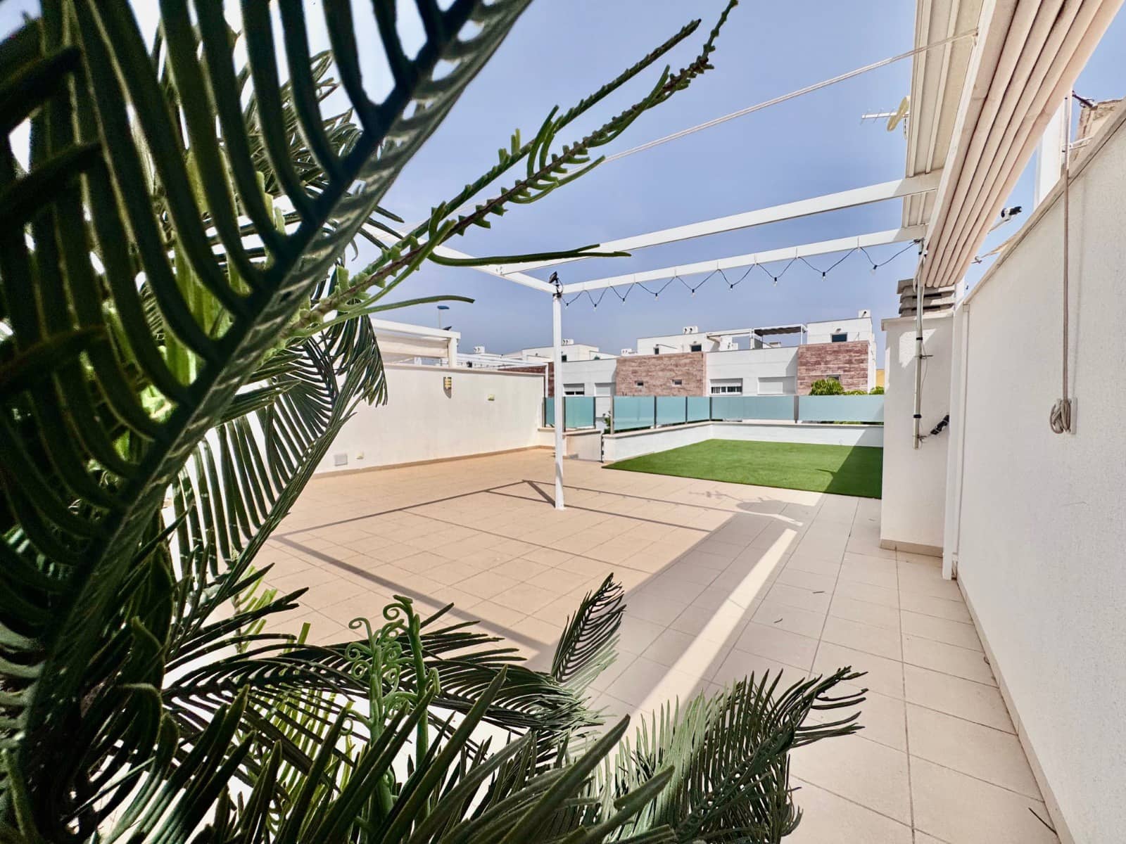 Chalet de 3 habitaciones en San Pedro del Pinatar en venta con piscina - 299.900 € (Ref: 9223337)