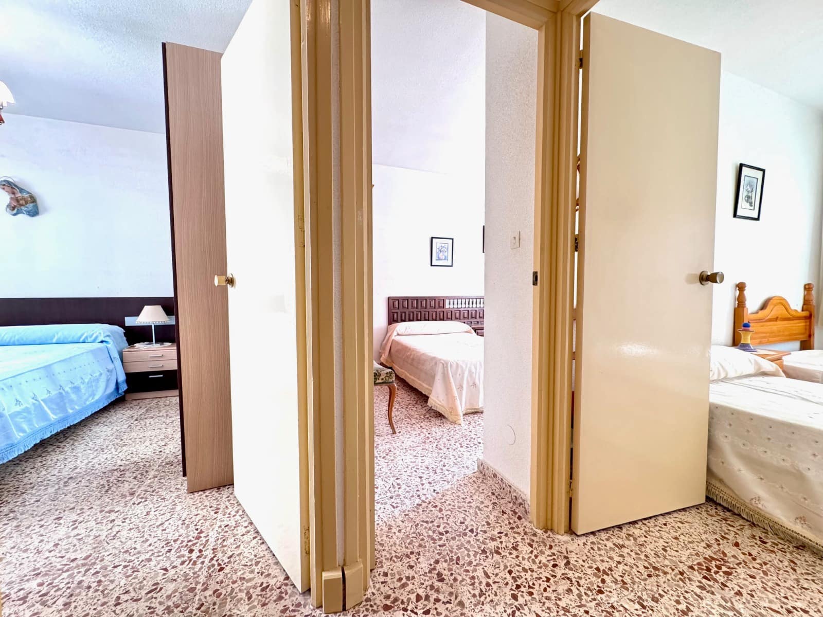 3 bedroom Apartment for sale in San Pedro del Pinatar with garage - € 112,000 (Ref: 9223542)