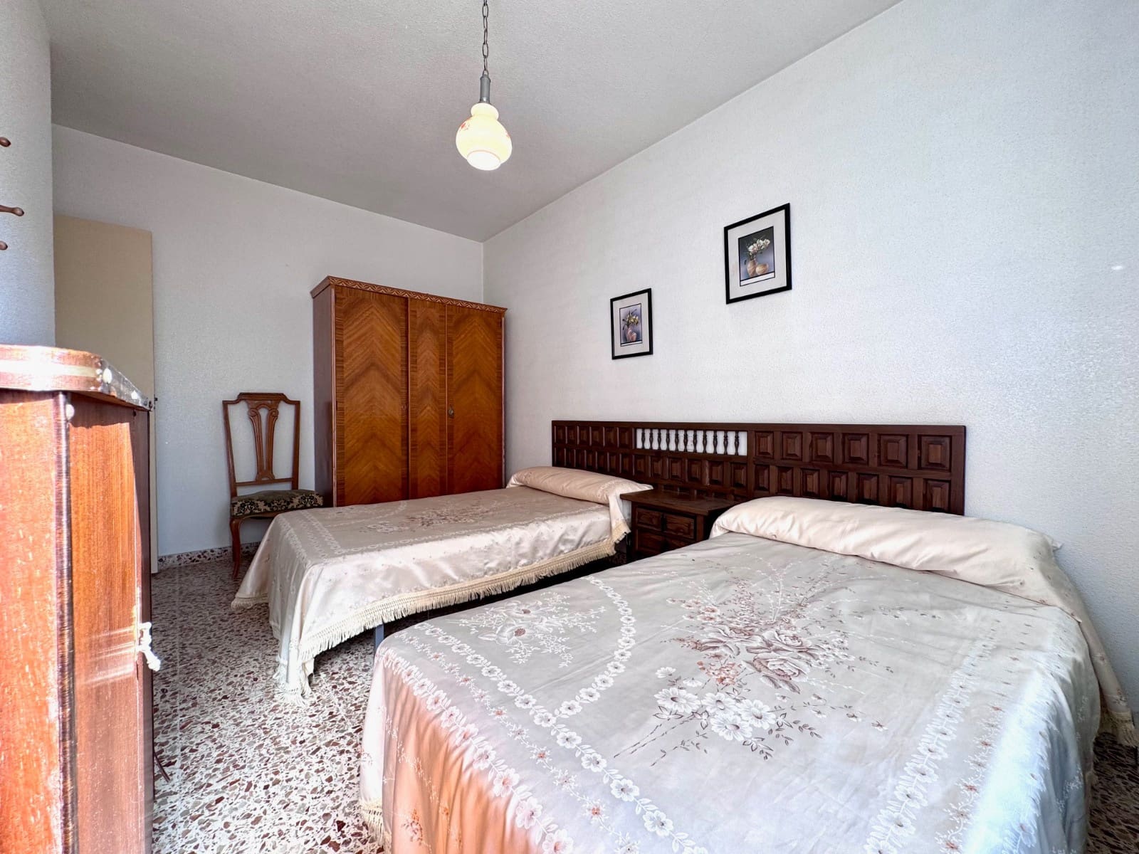 3 bedroom Apartment for sale in San Pedro del Pinatar with garage - € 112,000 (Ref: 9223542)