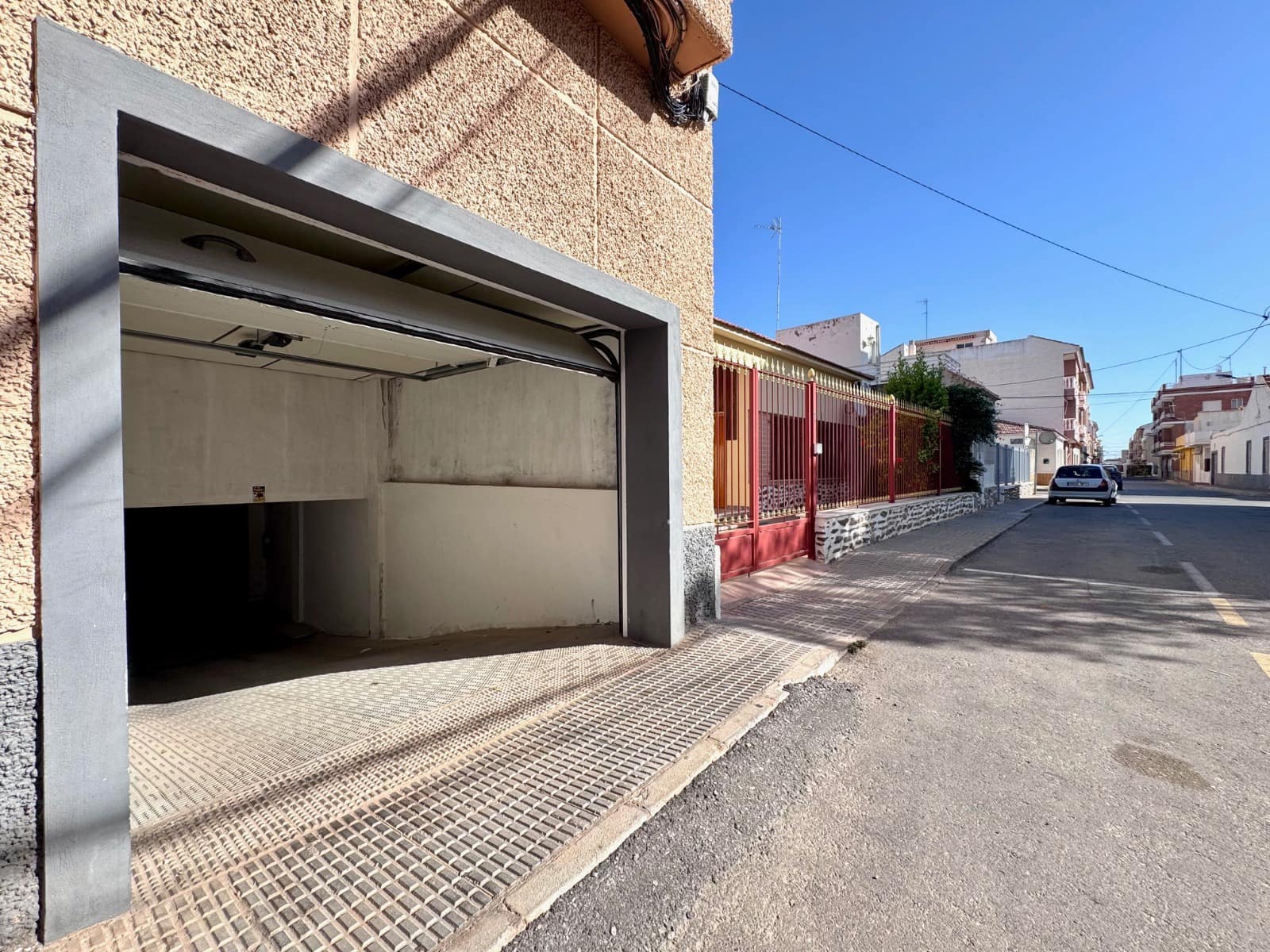 3 bedroom Apartment for sale in San Pedro del Pinatar with garage - € 112,000 (Ref: 9223542)