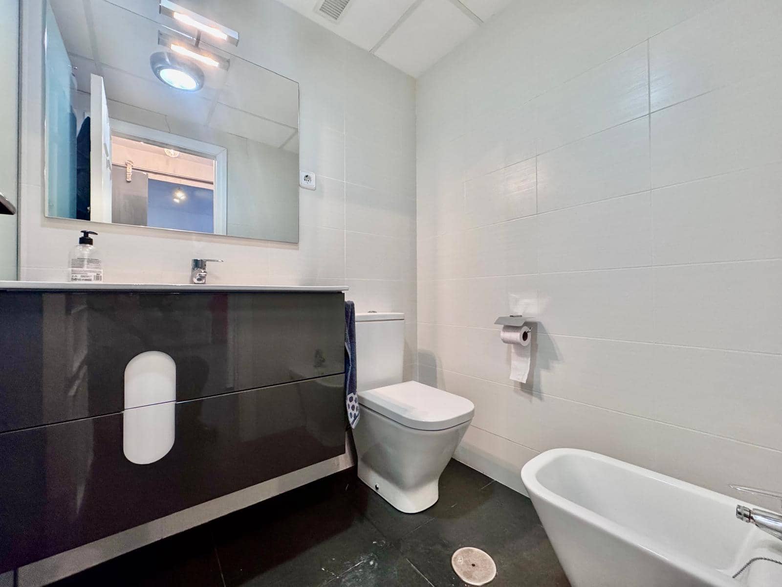 2 bedroom Apartment for sale in San Pedro del Pinatar with garage - € 122,900 (Ref: 9223554)