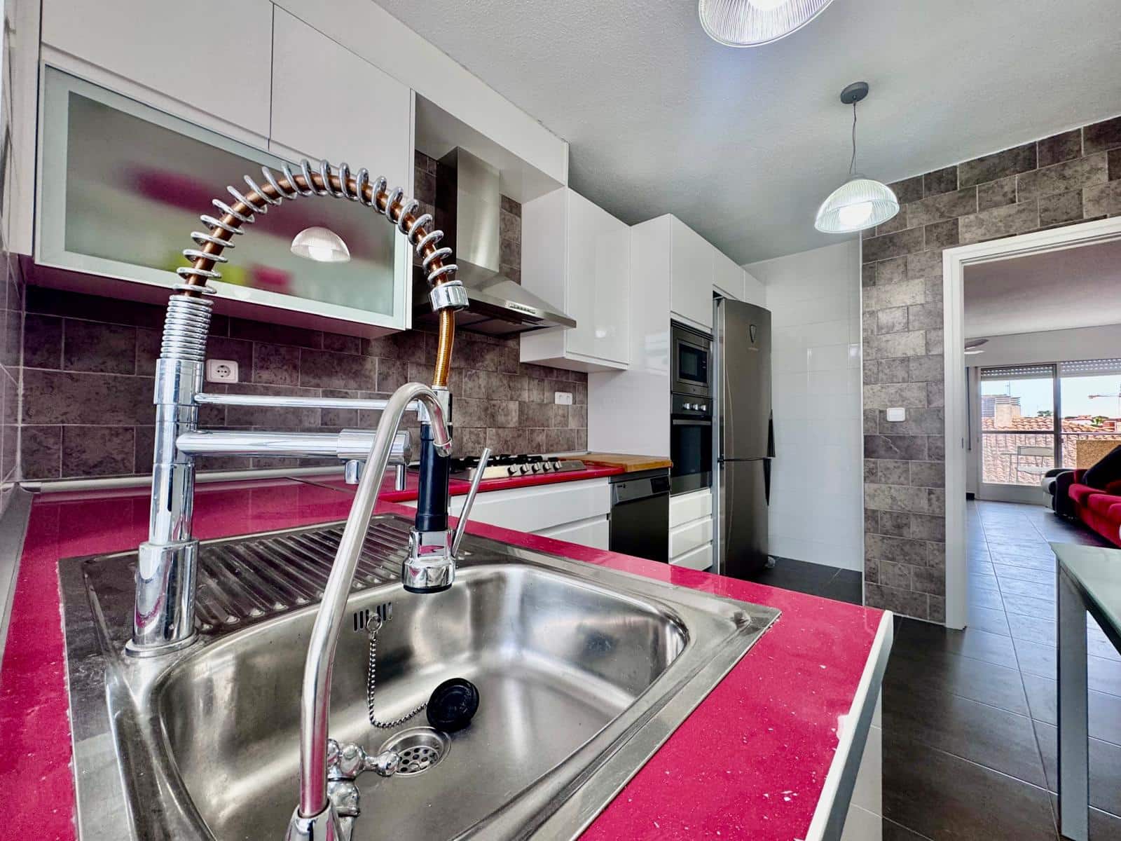 2 bedroom Apartment for sale in San Pedro del Pinatar with garage - € 122,900 (Ref: 9223554)