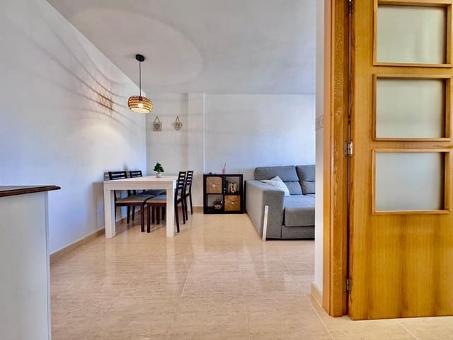 Apartamento de 3 habitaciones en San Pedro del Pinatar en venta con garaje - 139.900 € (Ref: 9223561)